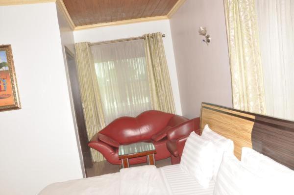 Terrace Green Hotels & Suite Lagos Esterno foto