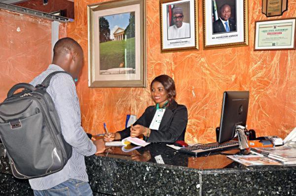 Terrace Green Hotels & Suite Lagos Esterno foto